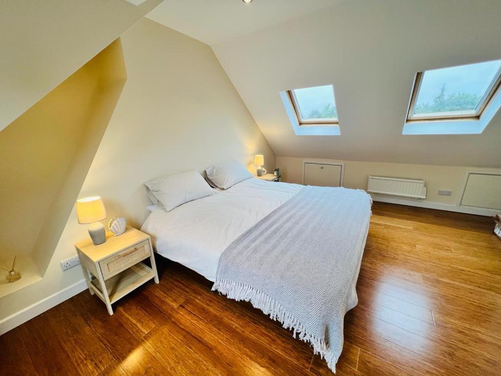 ווינצ'סטר Family Home In Hampshire - Sleeps Up To 9 People With 3 Parking Spaces מראה חיצוני תמונה